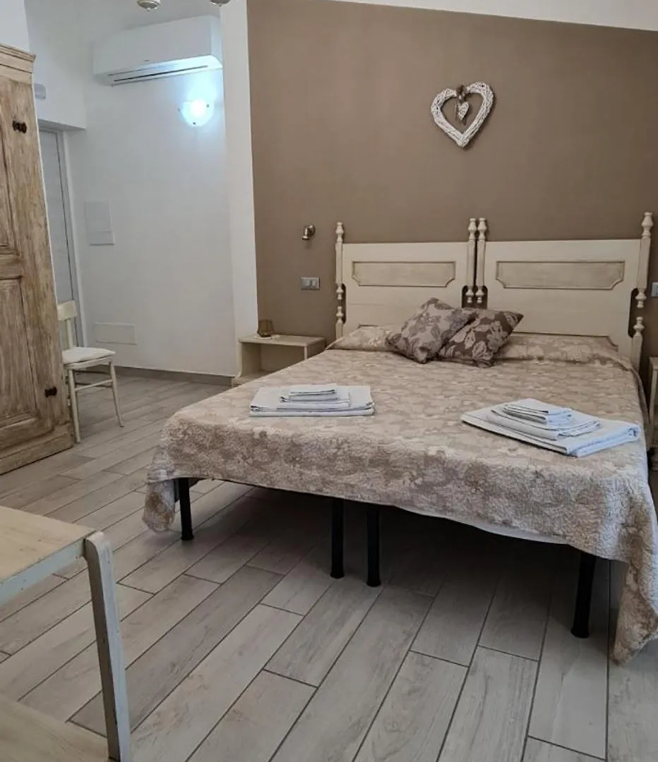 Frühstückspension Quarantotto B&B Raffa Italien