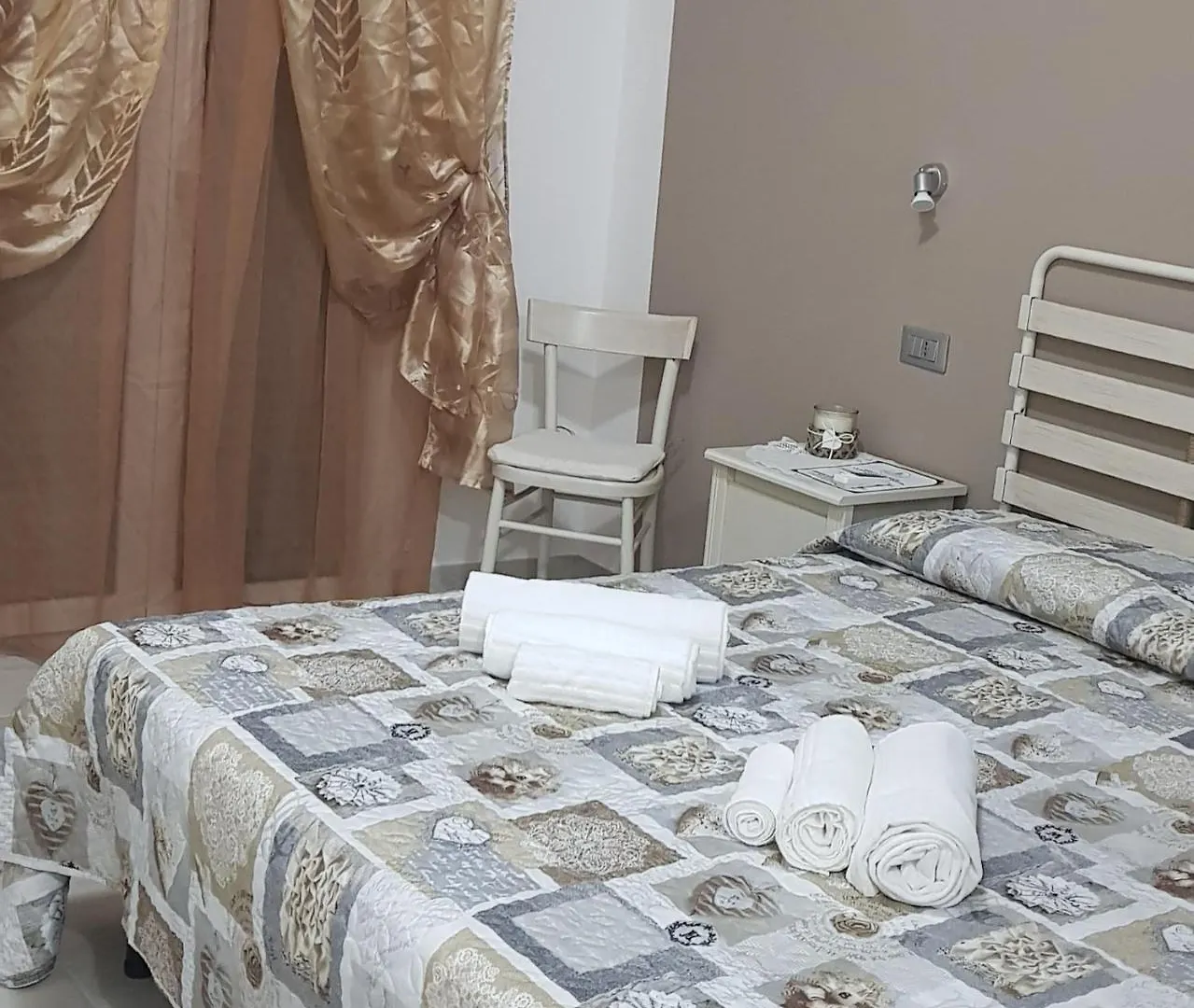 Frühstückspension Quarantotto B&B Raffa Italien