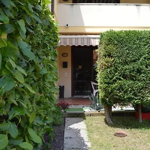  Apartment Cinzia's