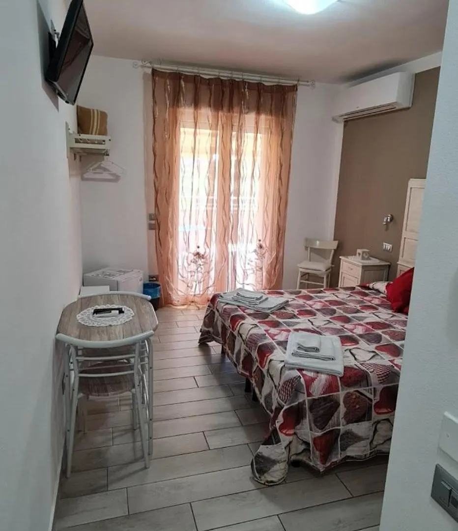 Bed & Breakfast Quarantotto B&B Raffa